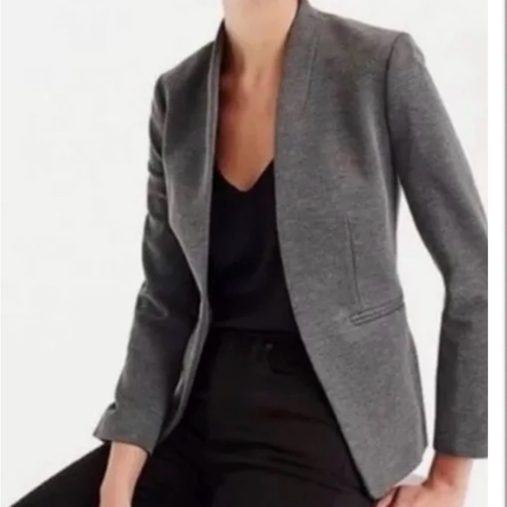 Elegant Women's Charcoal Blazer